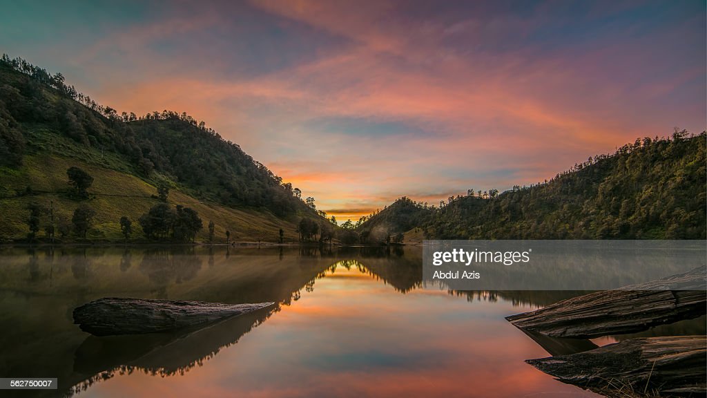 Detail Gambar Ranu Kumbolo Nomer 39