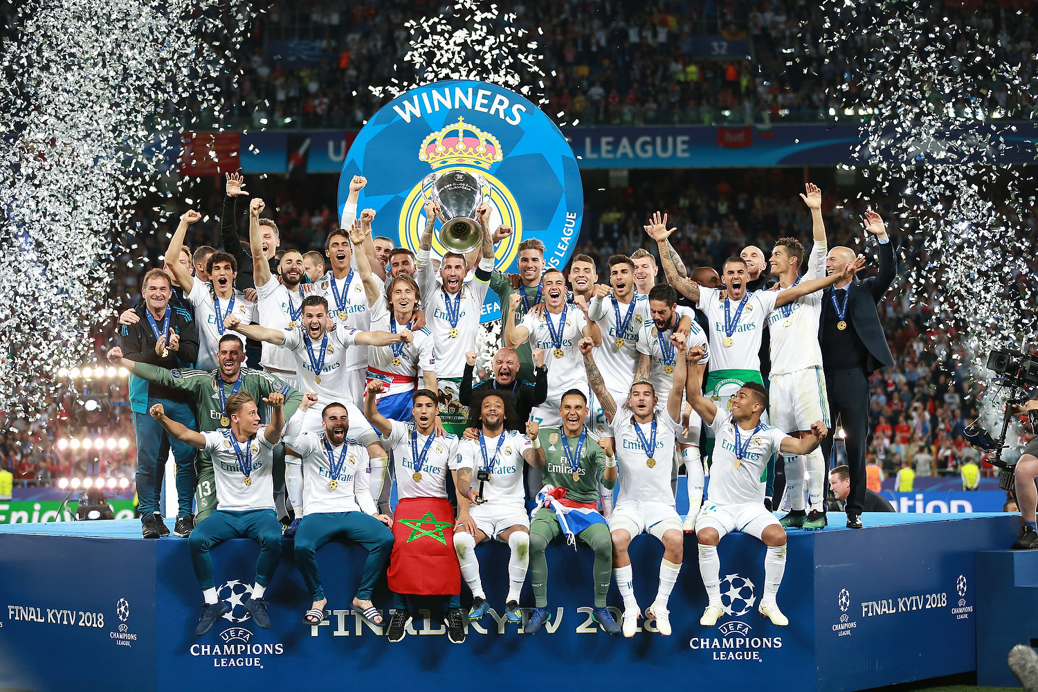 Detail Gambar Real Madrid 2018 Nomer 7