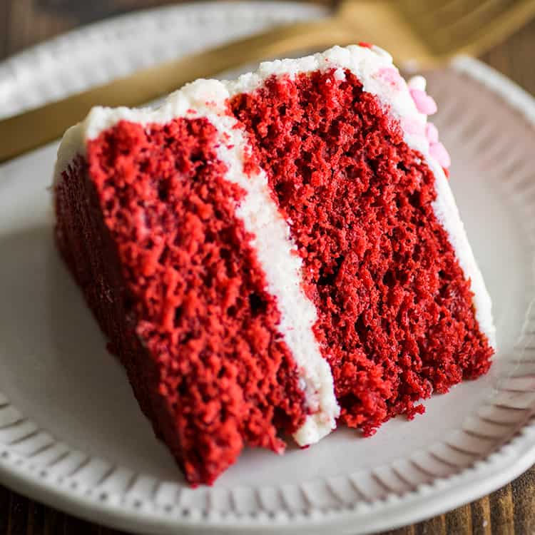 Detail Gambar Red Velvet Cake Nomer 10