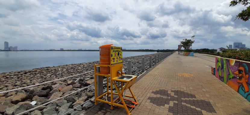 Detail Gambar Reklamasi Pantai Nomer 31