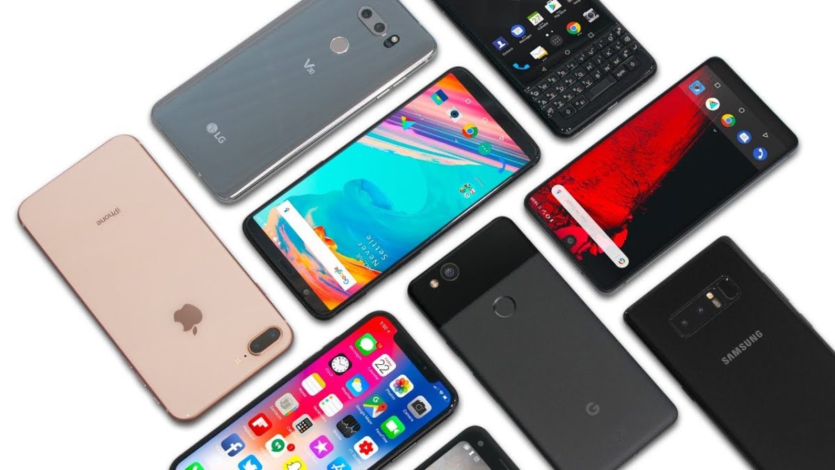 Detail Gambar Remaja Memakai Smartphone Nomer 42