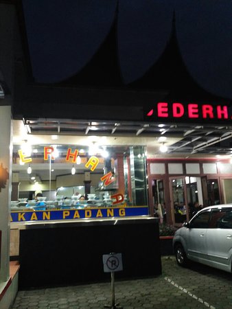 Detail Gambar Restoran Sederhana Nomer 10