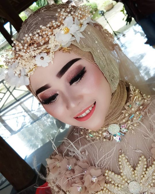 Detail Gambar Rias Pengantin Nomer 12