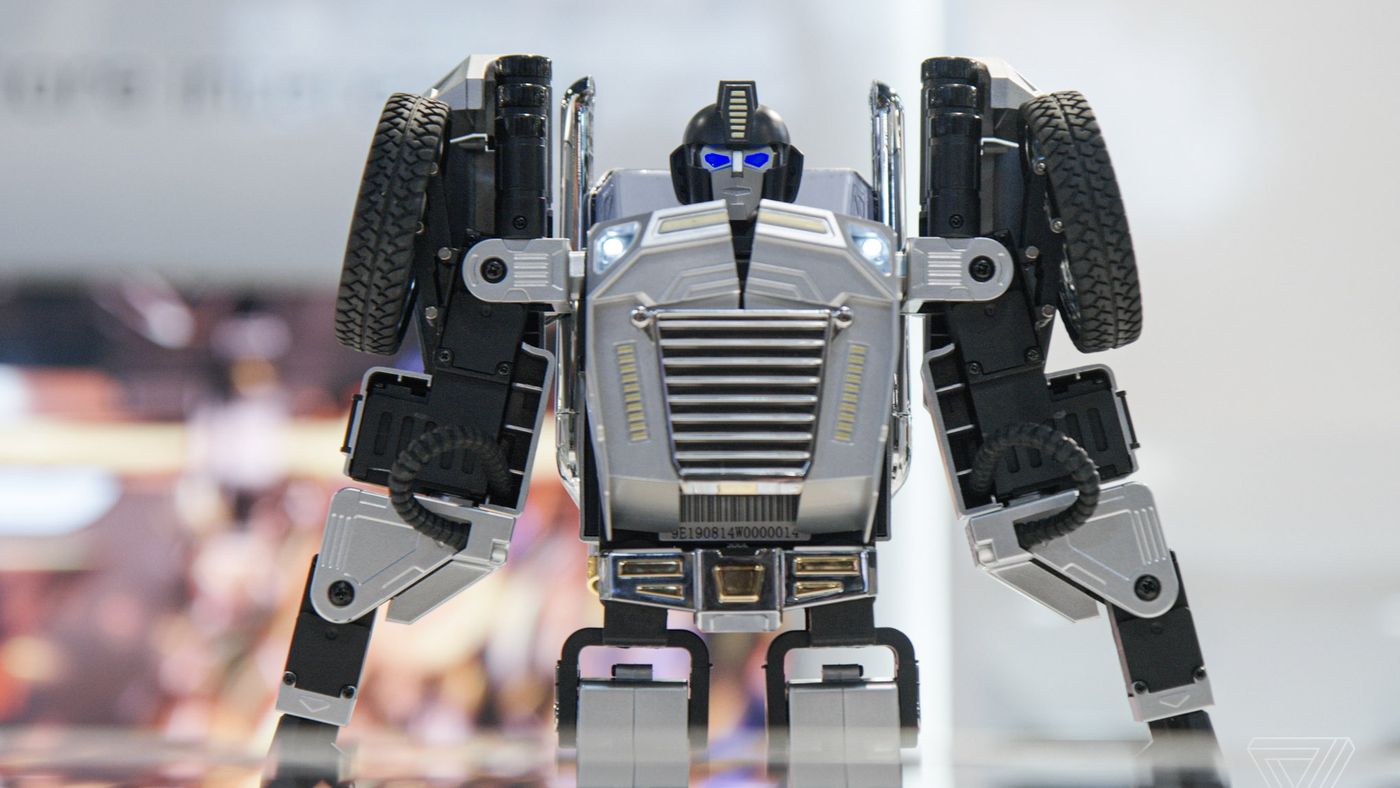 Detail Gambar Robot Transformer Nomer 42