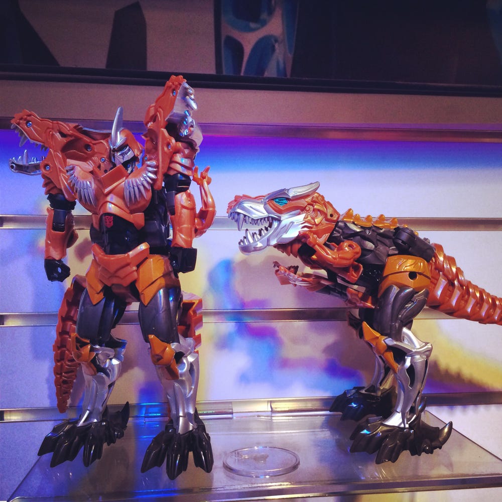 Detail Gambar Robot Transformers 4 Nomer 33