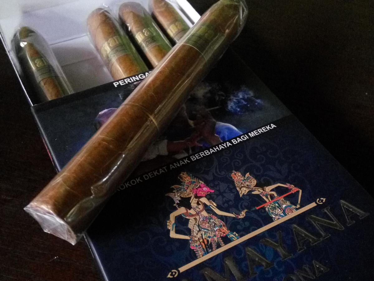 Detail Gambar Rokok Cerutu Nomer 22