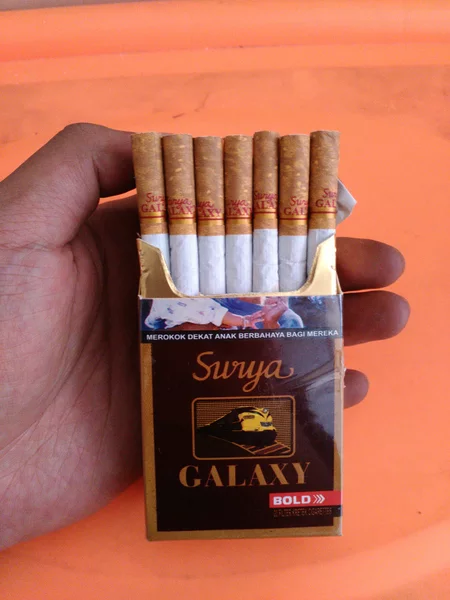 Detail Gambar Rokok Surya Nomer 50