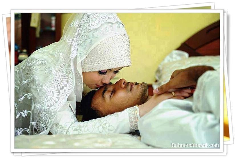 Detail Gambar Romantis Islami Suami Istri Nomer 50