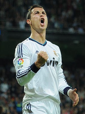 Detail Gambar Ronaldo Real Madrid Nomer 19