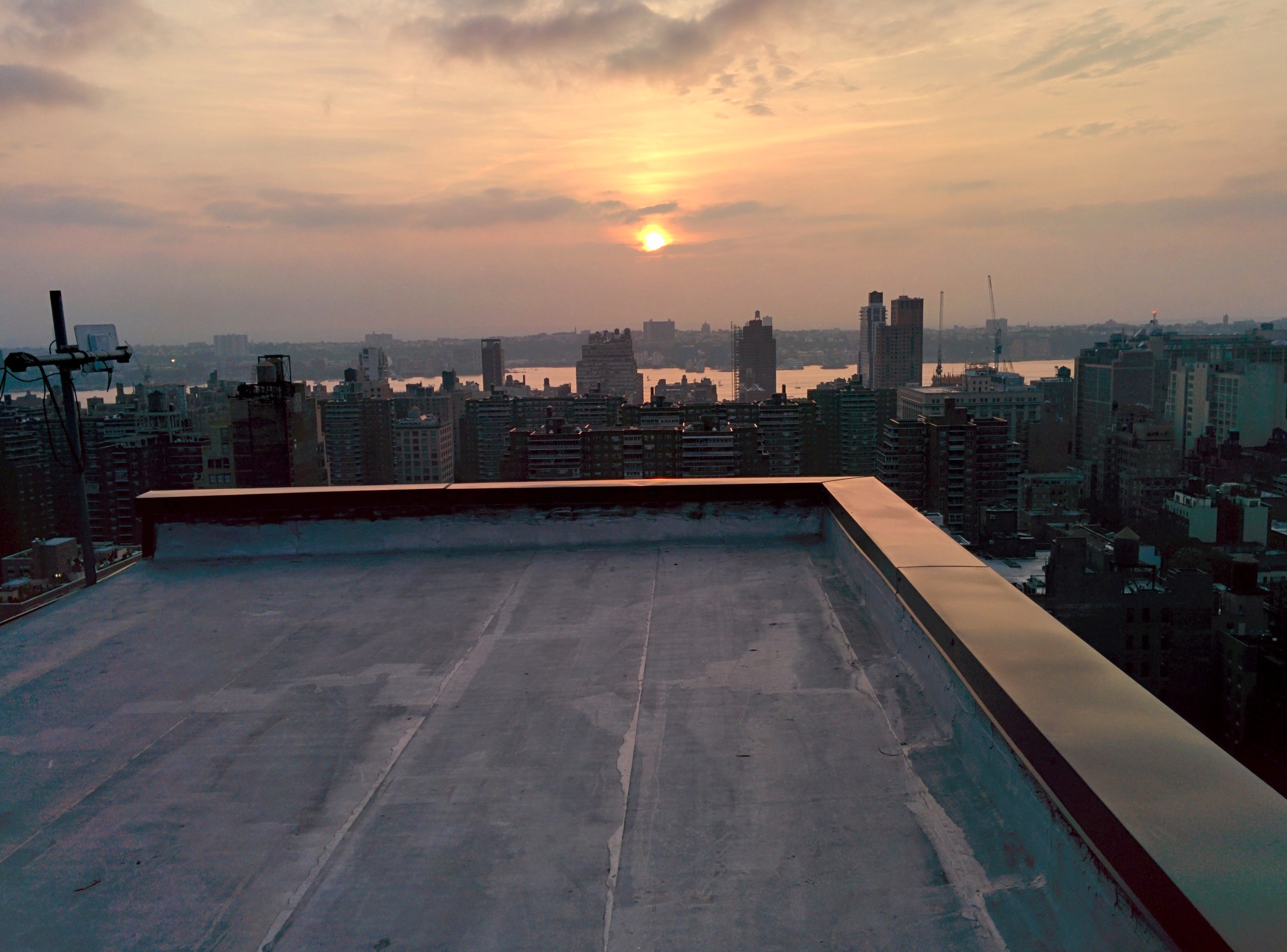 Detail Gambar Rooftop Sekolah Nomer 2