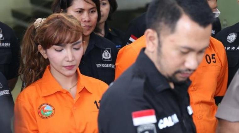 Download Gambar Roro Fitria Saat Ditangkap Nomer 12