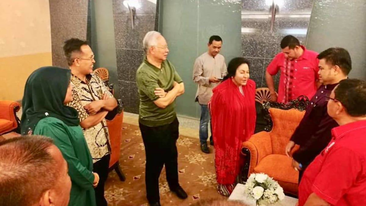 Detail Gambar Rosmah Terbaru Nomer 37