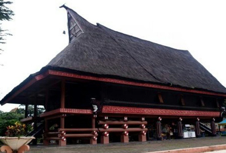 Detail Gambar Rumah Adat Ambon Koleksi Nomer 17