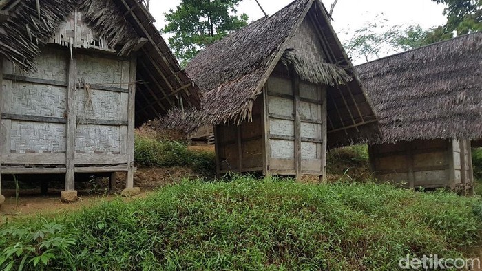 Gambar Rumah Adat Baduy - KibrisPDR