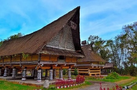 Detail Gambar Rumah Adat Batak Toba Nomer 36