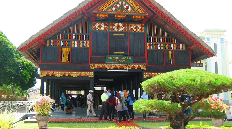 Detail Gambar Rumah Adat Dari Aceh Nomer 36