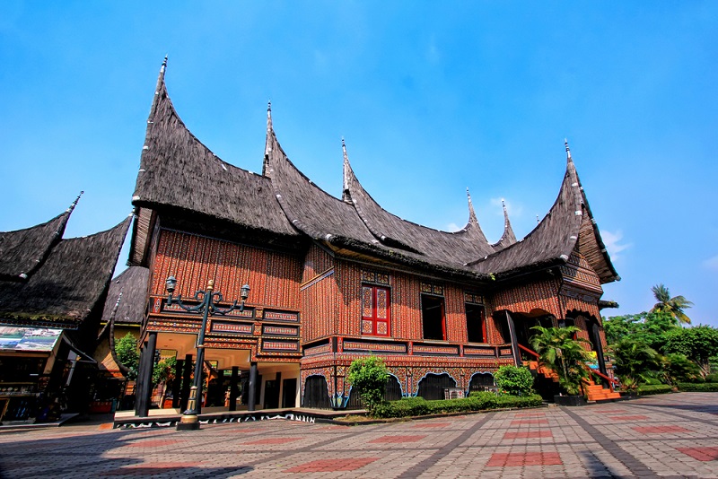Detail Gambar Rumah Adat Dari Sumatera Barat Koleksi Nomer 55