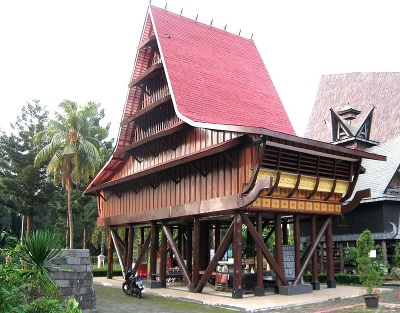 Detail Gambar Rumah Adat Dari Sumatera Utara Nomer 4