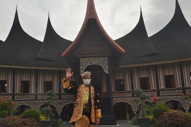 Detail Gambar Rumah Adat Jawa Dan Sumatera Animasi Nomer 45