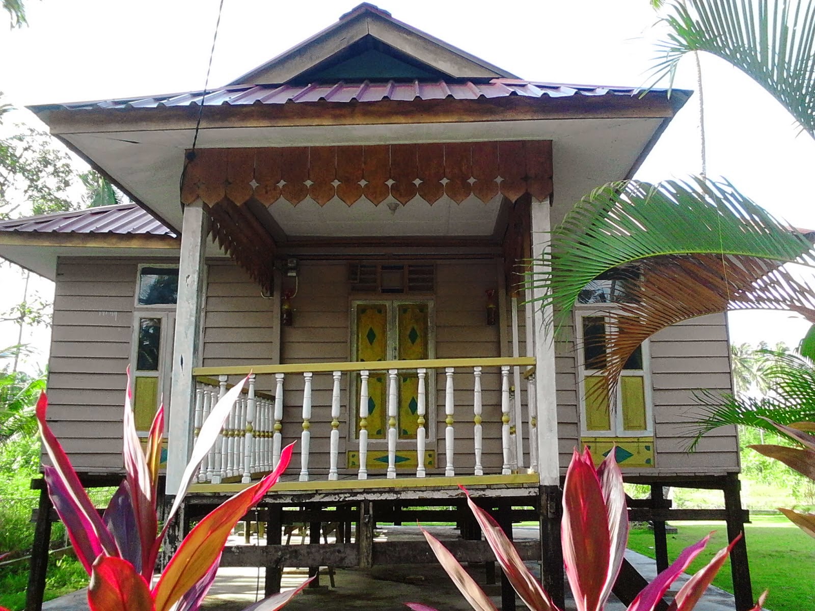 Detail Gambar Rumah Adat Limas Nomer 45