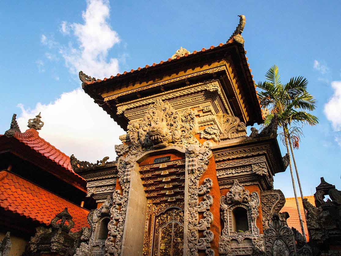 Detail Gambar Rumah Adat Minangkabau Gambar Rumah Adat Bali Dan Namanya Nomer 14