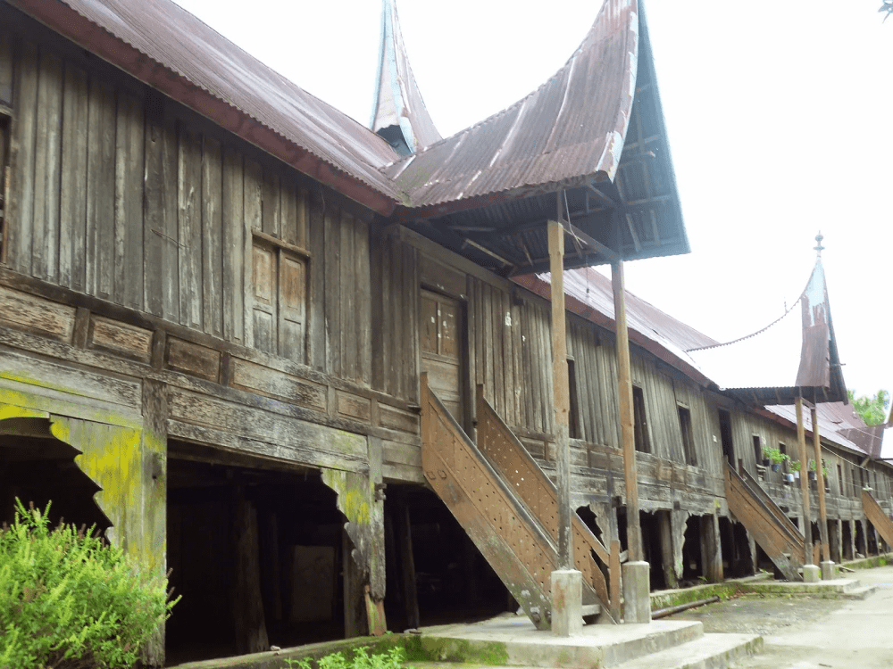 Detail Gambar Rumah Adat Padang Nomer 23