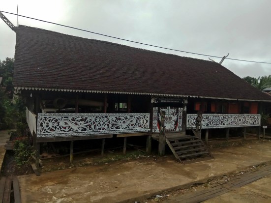 Detail Gambar Rumah Adat Panjang Nomer 42