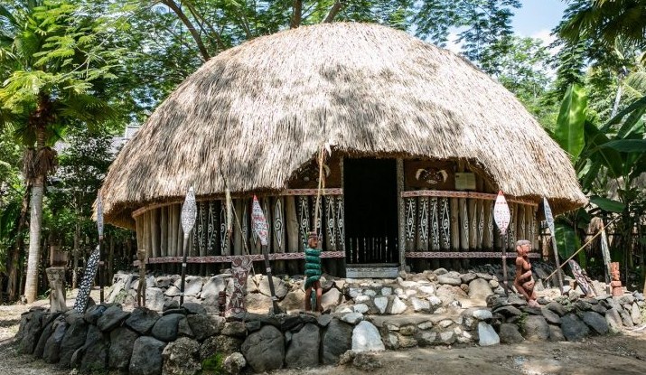 Detail Gambar Rumah Adat Papua Barat Nomer 8