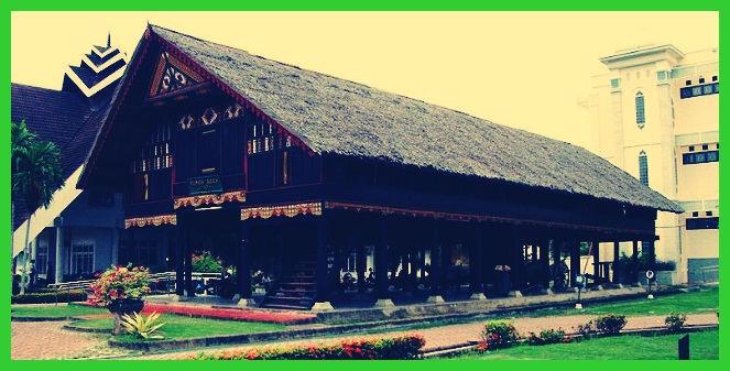 Detail Gambar Rumah Adat Provinsi Maluku Nomer 35