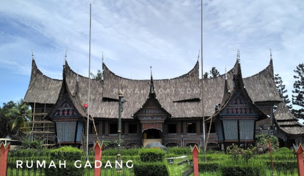 Detail Gambar Rumah Adat Provinsi Sumatera Barat Nomer 42