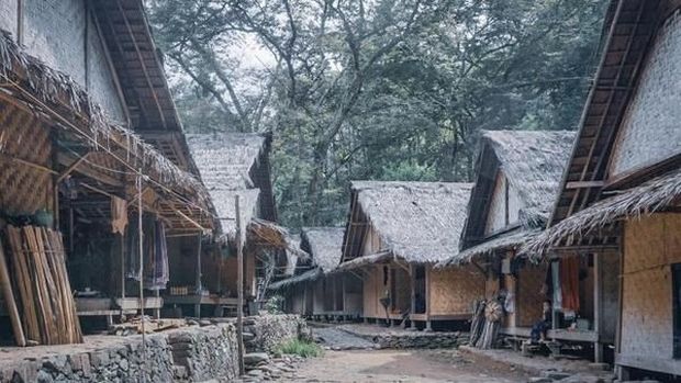 Detail Gambar Rumah Adat Suku Baduy Nomer 37