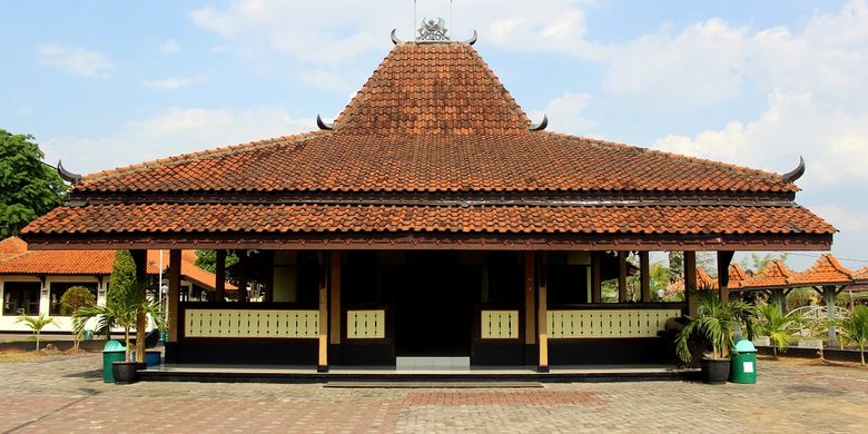 Detail Gambar Rumah Adat Suku Jawa Nomer 6