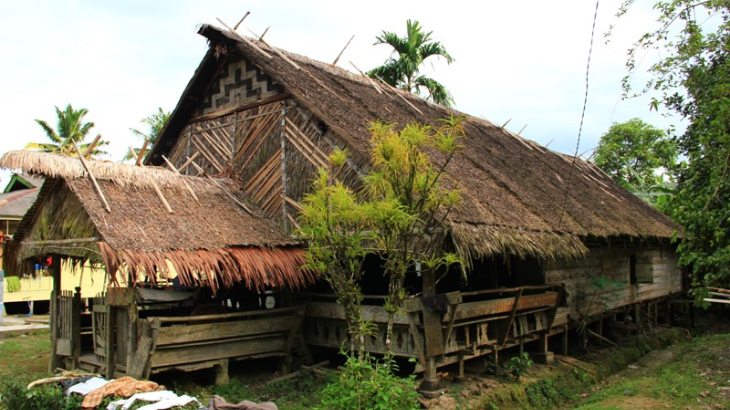 Gambar Rumah Adat Suku Mentawai - KibrisPDR