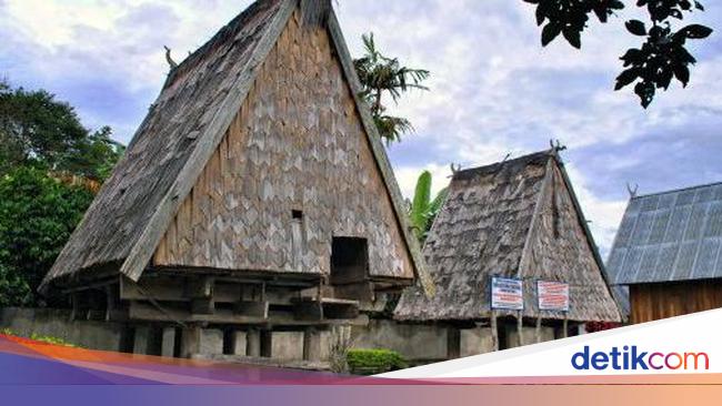 Gambar Rumah Adat Sulawesi Tengah - KibrisPDR