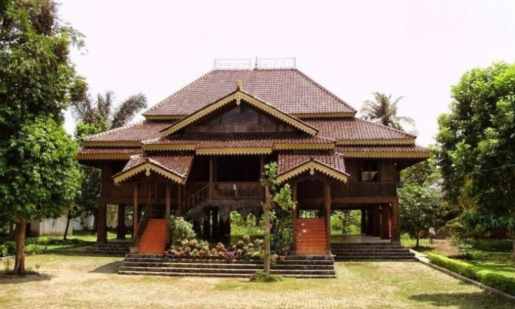 Detail Gambar Rumah Adat Sumatera Selatan Nomer 6