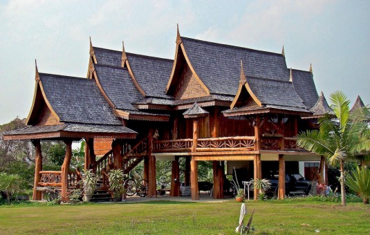 Detail Gambar Rumah Adat Tradisional Nomer 36