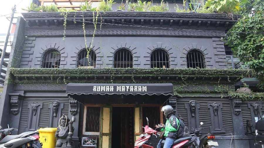 Detail Gambar Rumah Ahmad Dhani Nomer 10