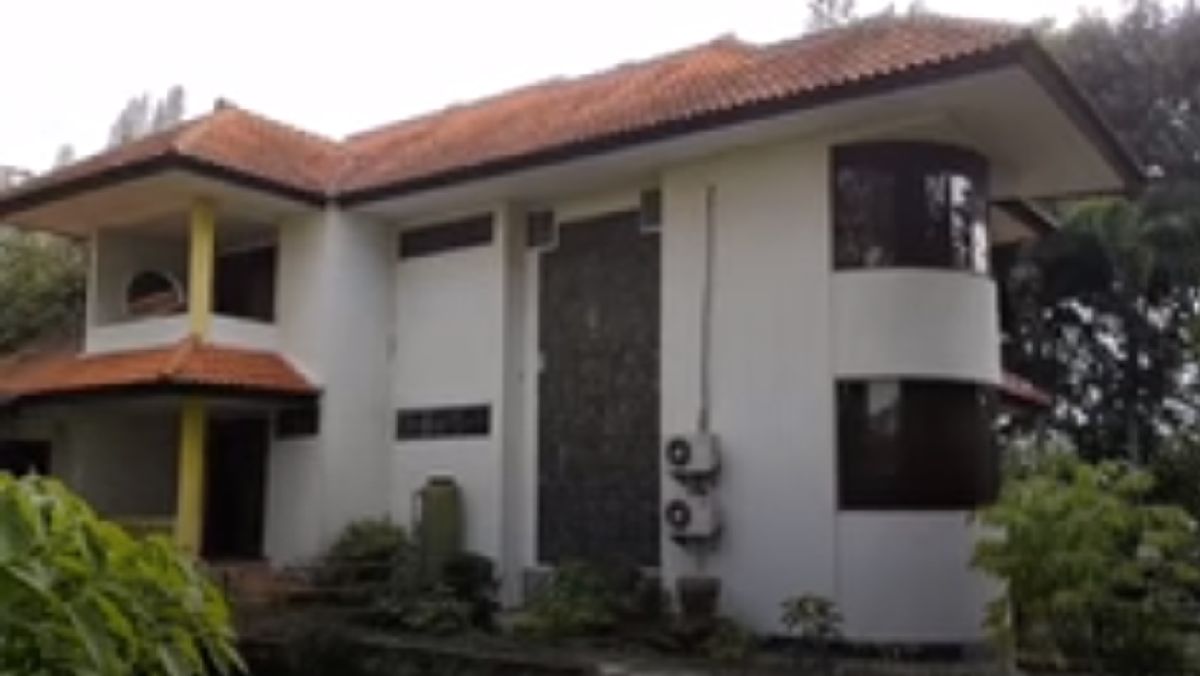 Detail Gambar Rumah Angker Nomer 21