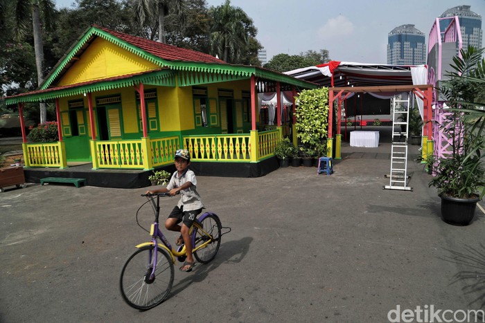 Detail Gambar Rumah Betawi Nomer 15