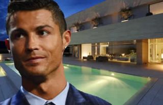 Detail Gambar Rumah Cristiano Ronaldo Nomer 40