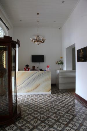 Detail Gambar Rumah Dengan Lobby Depan Nomer 7