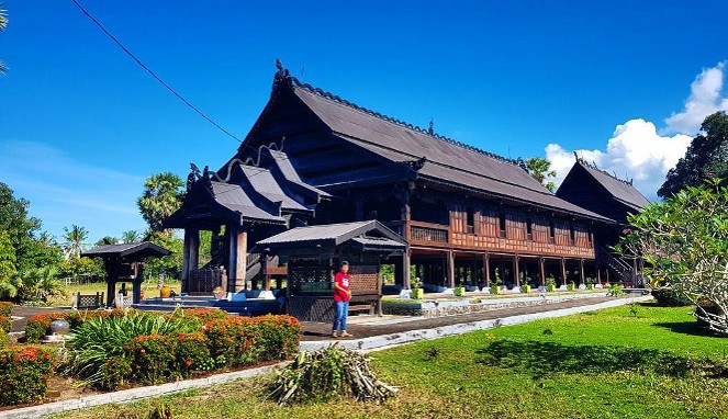 Detail Gambar Rumah Di Perkampungan Gambar Rumah Di Makasar Nomer 45