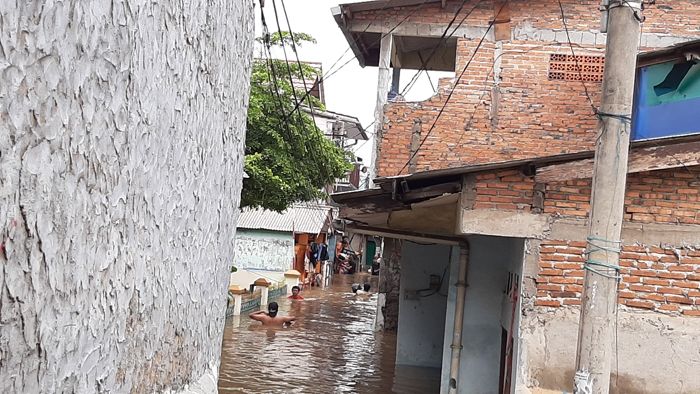 Detail Gambar Rumah Di Perkampungan Gambar Rumah Di Makasar Nomer 54