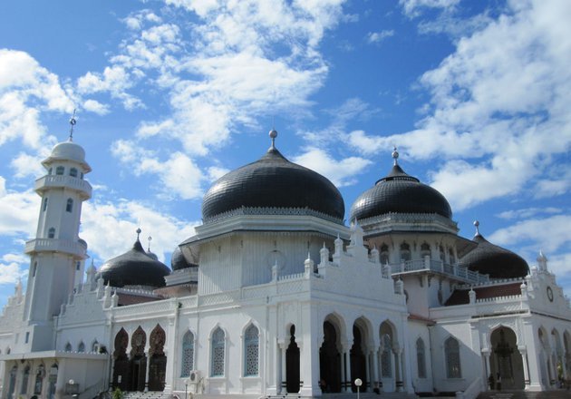 Detail Gambar Rumah Ibadah Agama Islam Nomer 3