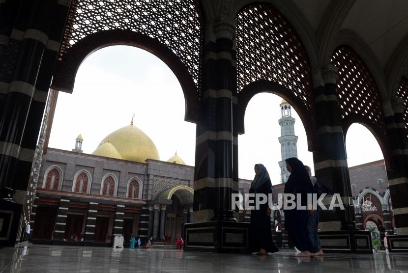 Detail Gambar Rumah Ibadah Islam Nomer 23