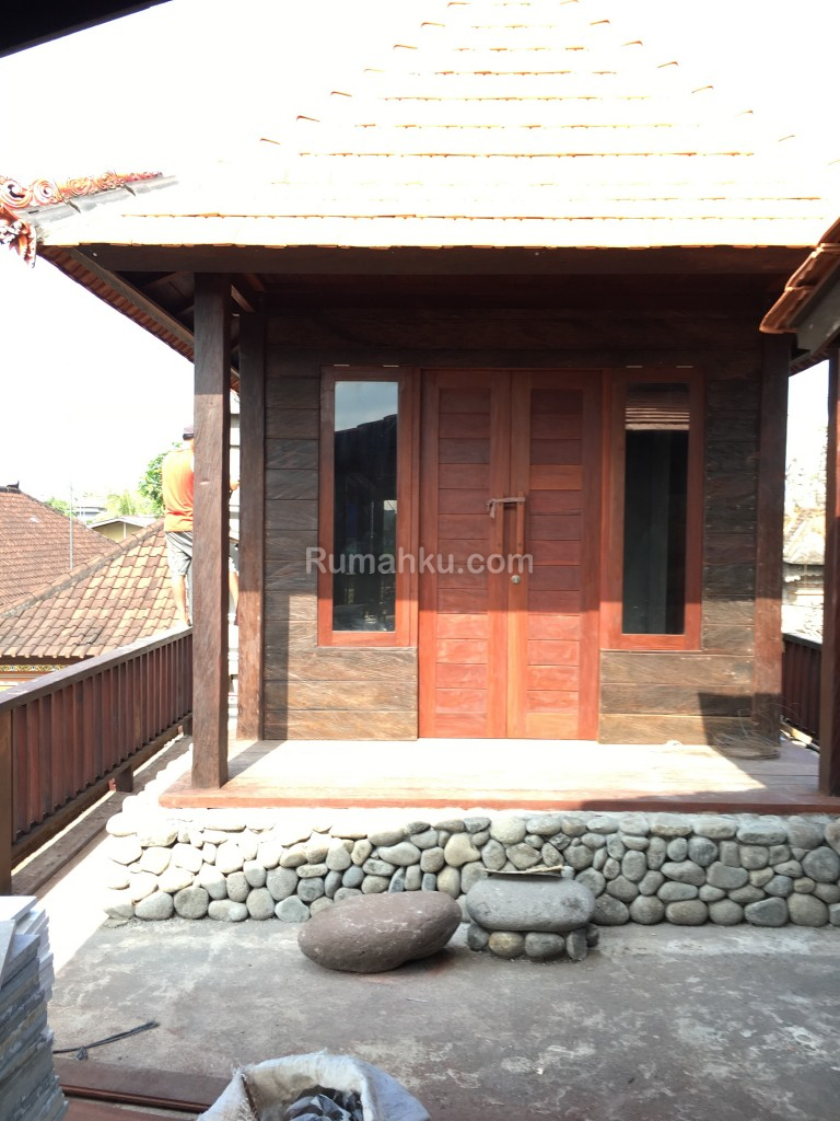 Detail Gambar Rumah L Kayu Ulin Nomer 21