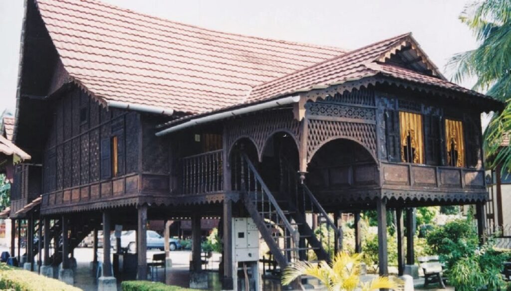 Detail Gambar Rumah Lontik Nomer 10