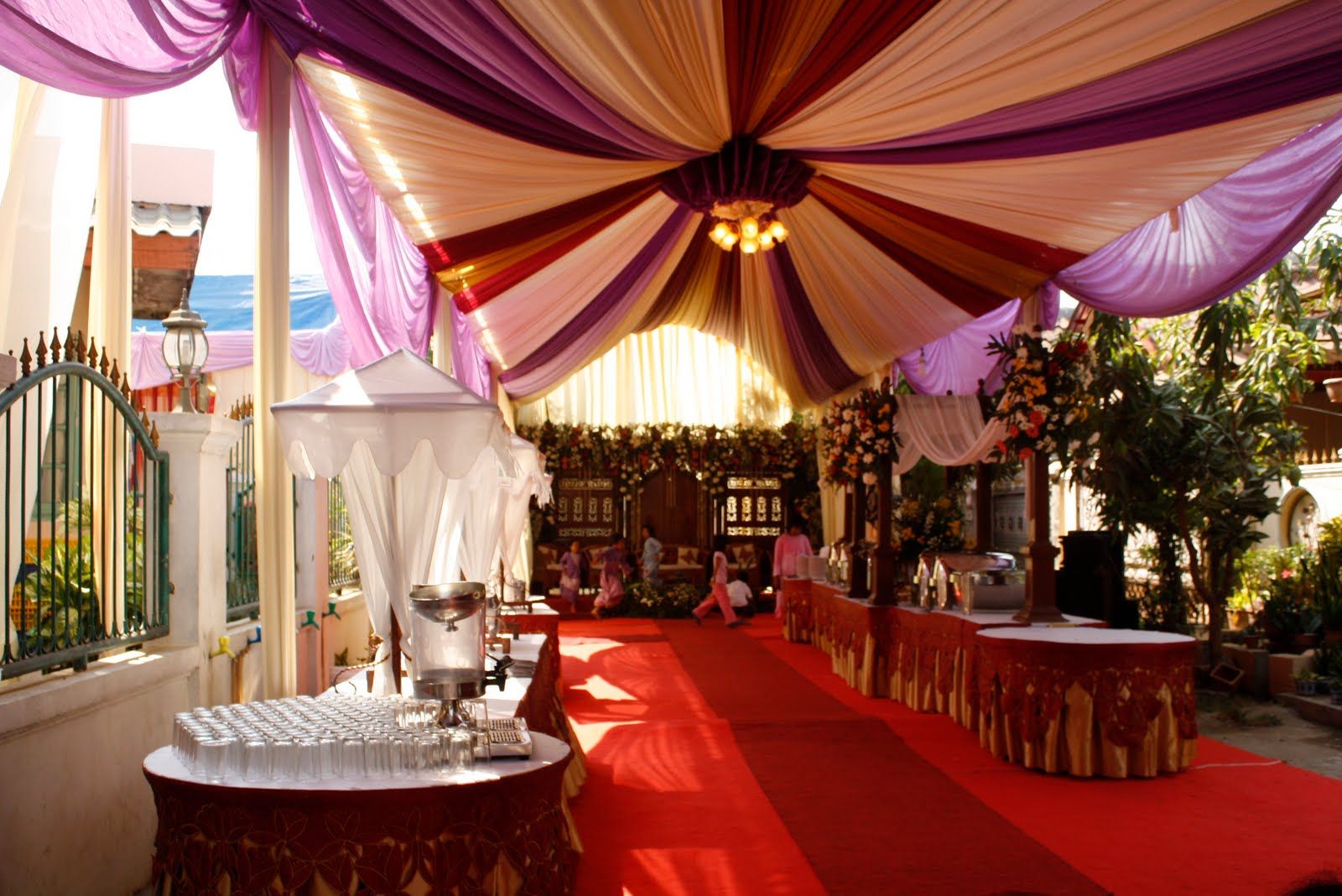 Detail Dekor Tenda Pernikahan Di Rumah Nomer 4