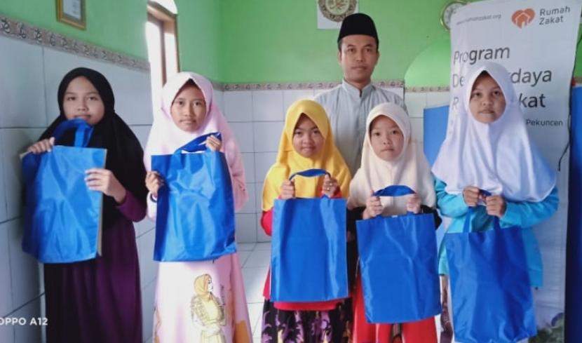 Detail Gambar Rumah Pendidikan Al Quran Nomer 28