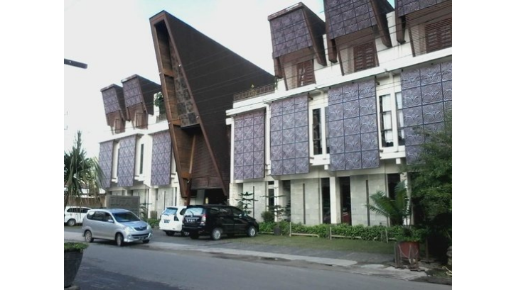 Detail Gambar Rumah Tongkonan Toraja Nomer 40